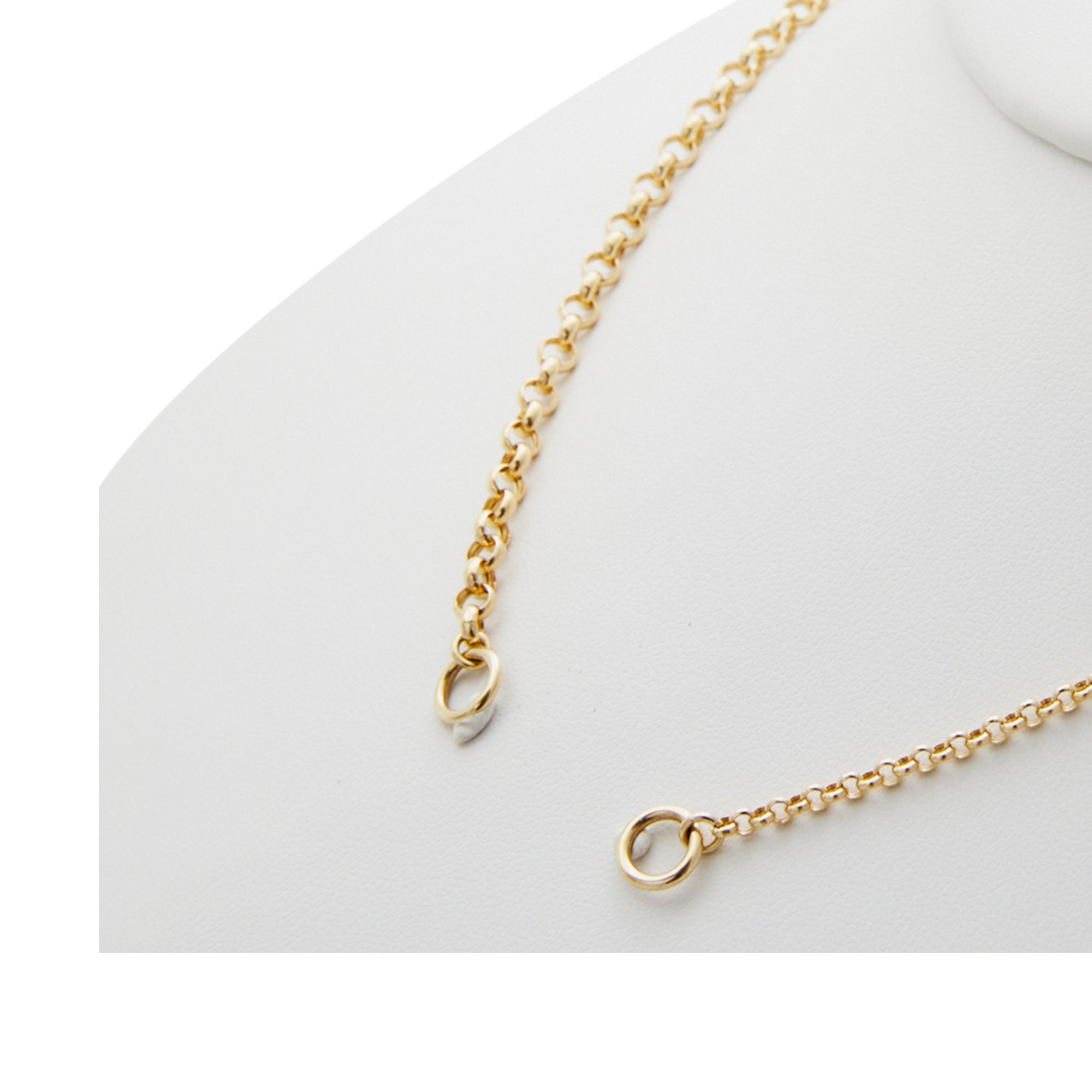 The Belcher 50/50 Chain from Jeuje Fine Jewelry on a white background