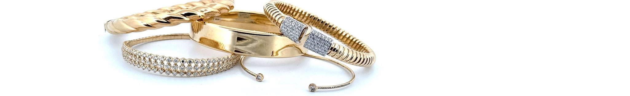 Jeuje 4k gold bracelets on a white background