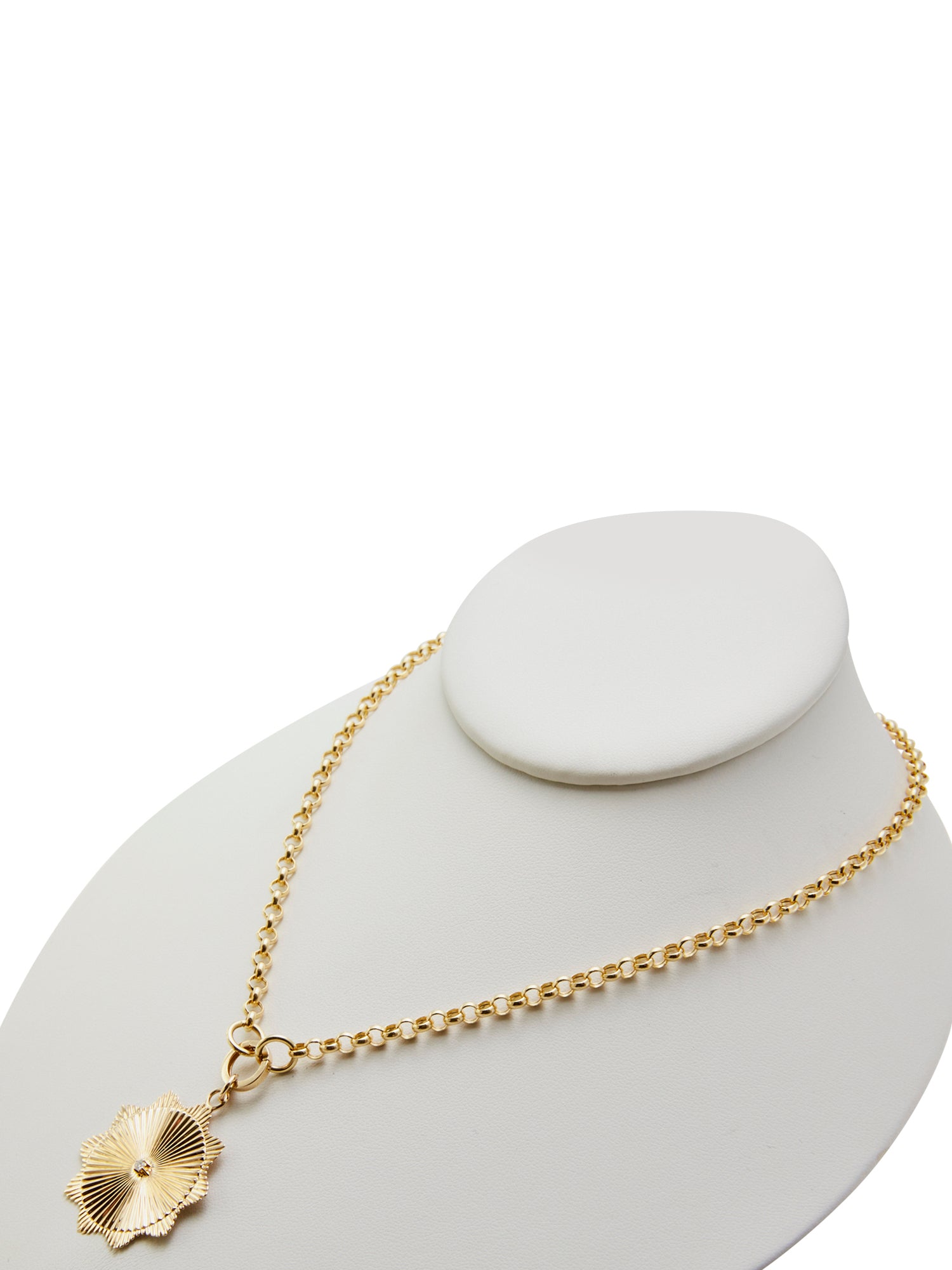 Belcher Split Chain from Jeuje Fine Jewelry on a white background