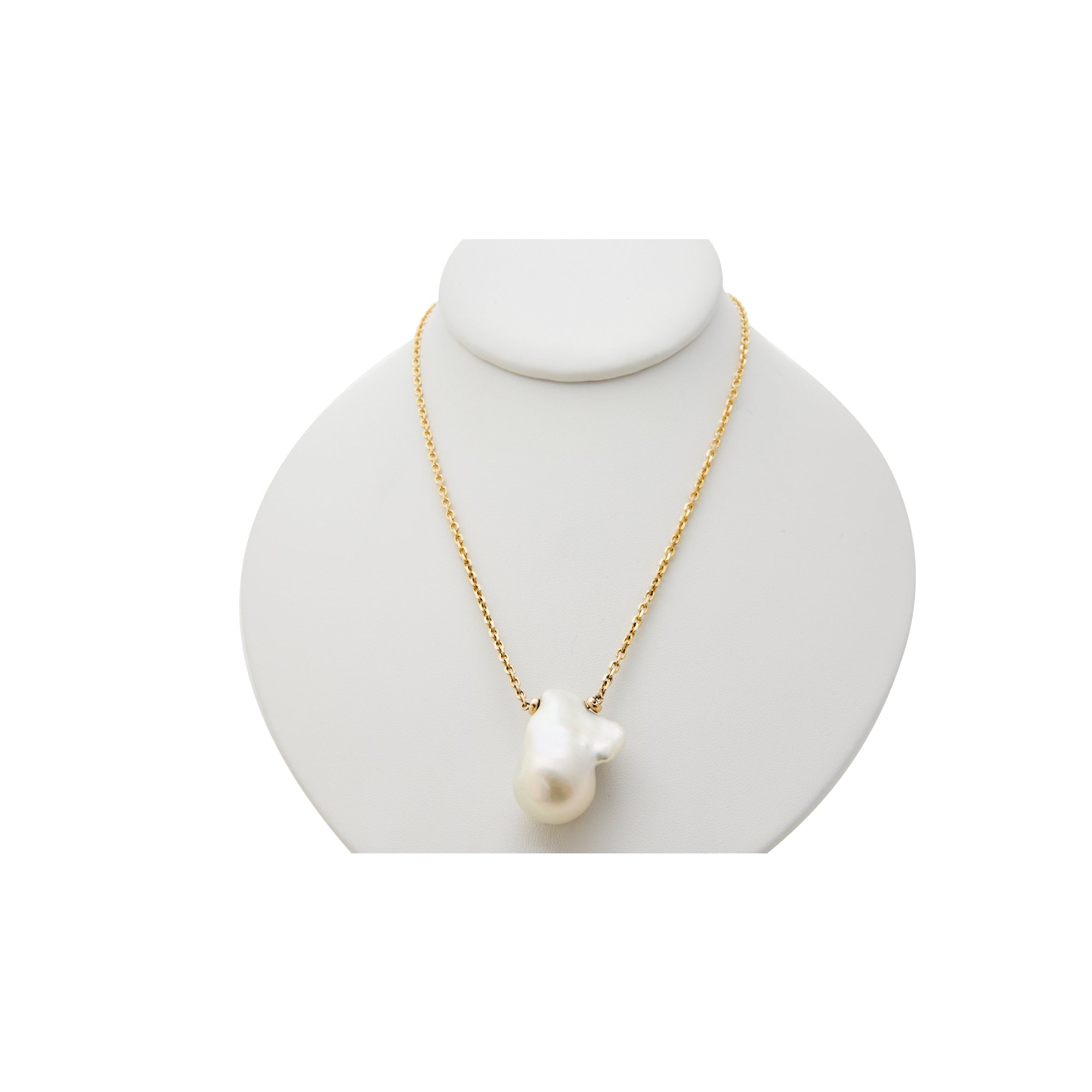 Baroque Pearl Necklace from Jeuje Fine Jewelry on a white background