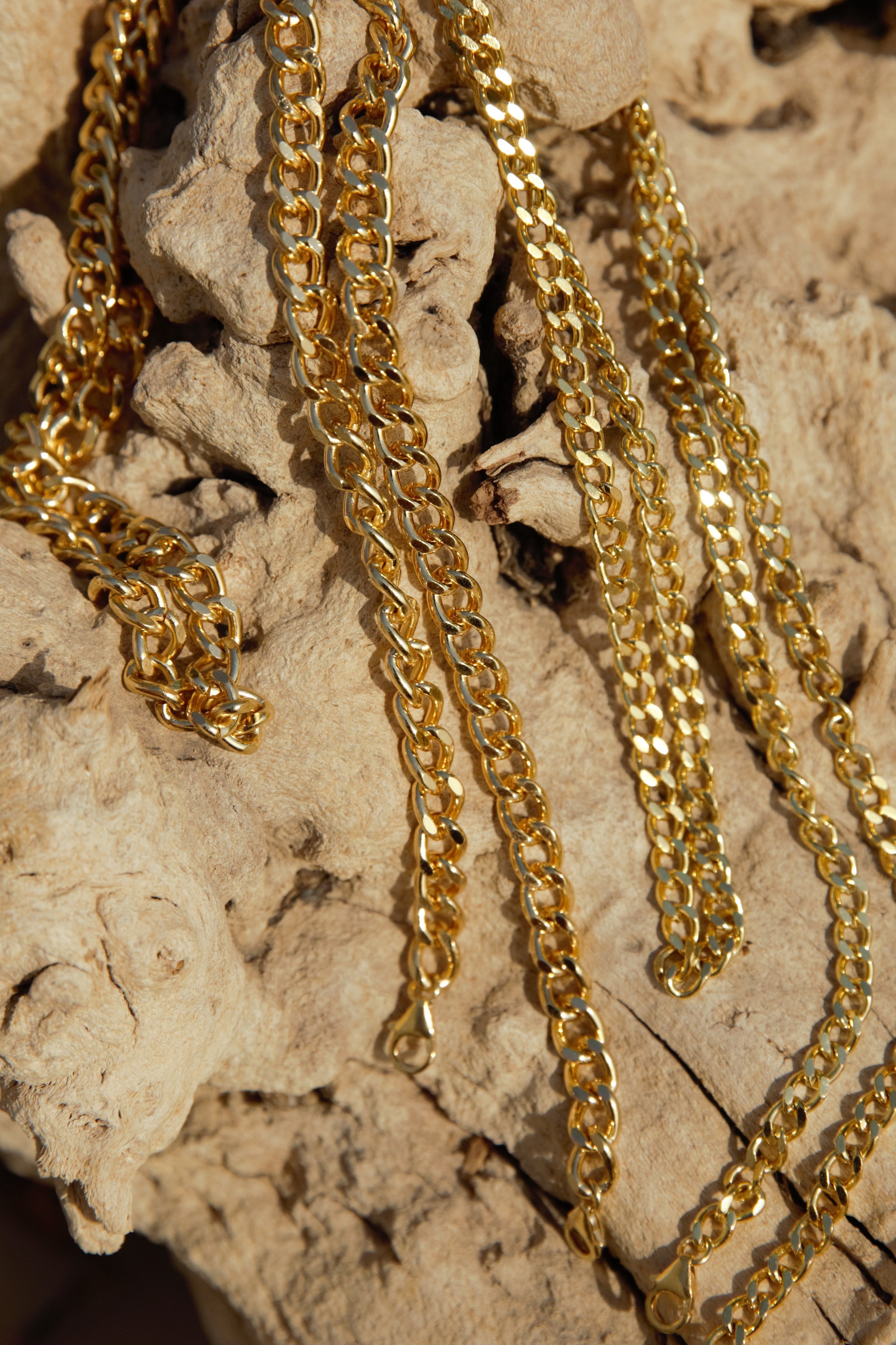 Brass curb chains in 7mm and 5mm