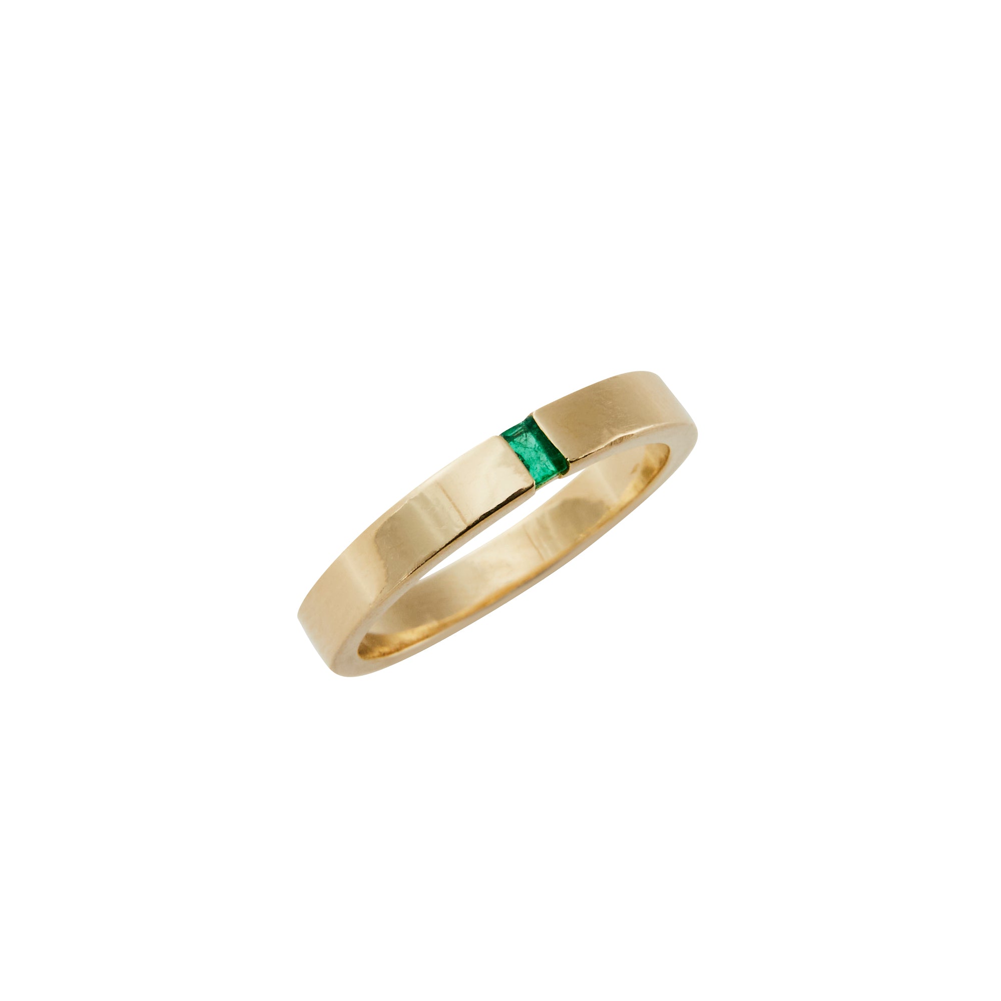 Emerald stacking ring from Jeuje Fine Jewelry on a white background